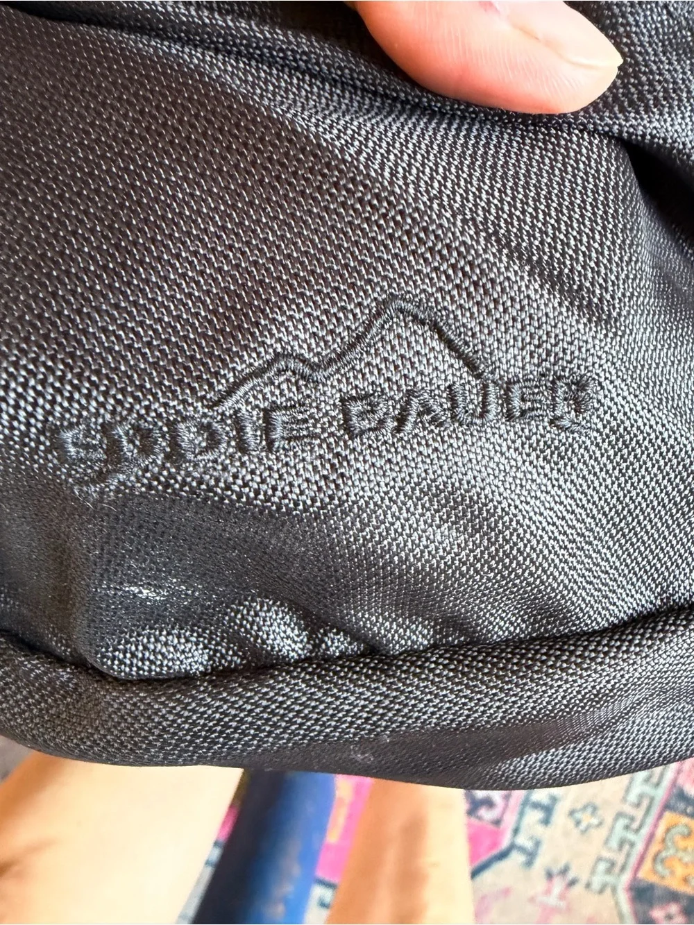 Eddie Bauer black, sling/backpack